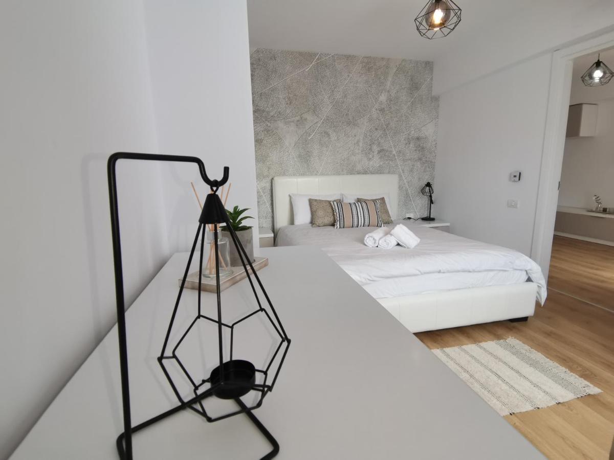 City Center Accommodation - 404 Ρέσιτσα Εξωτερικό φωτογραφία