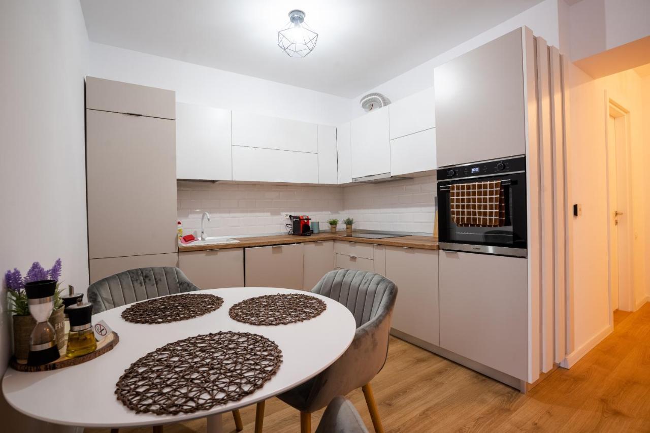 City Center Accommodation - 404 Ρέσιτσα Εξωτερικό φωτογραφία